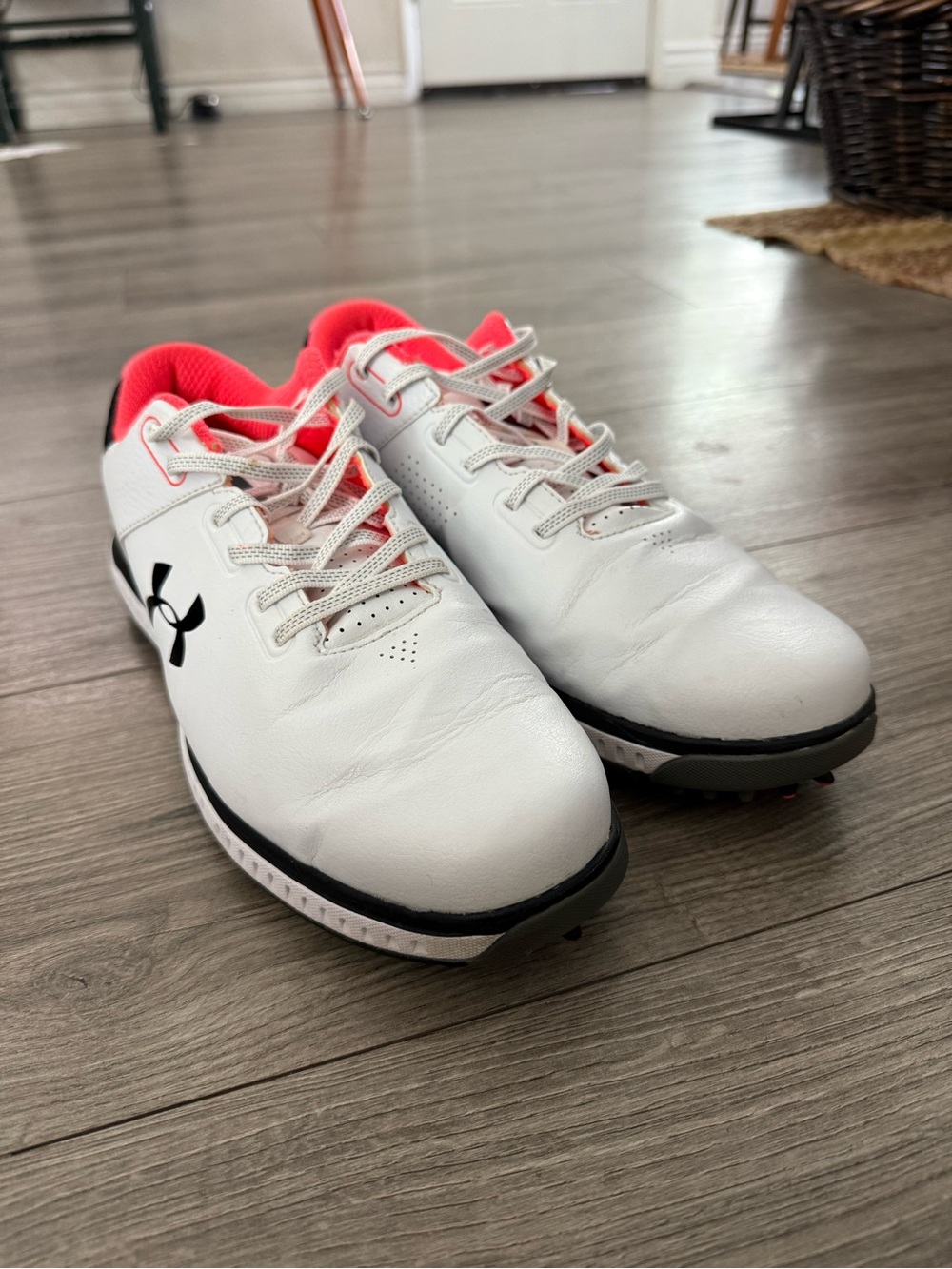 Under Armour UA Charged Medal RST Men's Golf Shoes White/Red/Black US 9.5